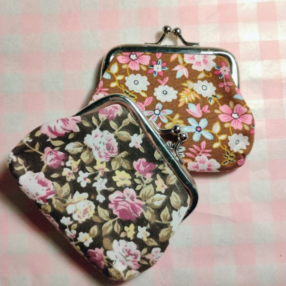 Floral Print Cosmetic Coin Pouch